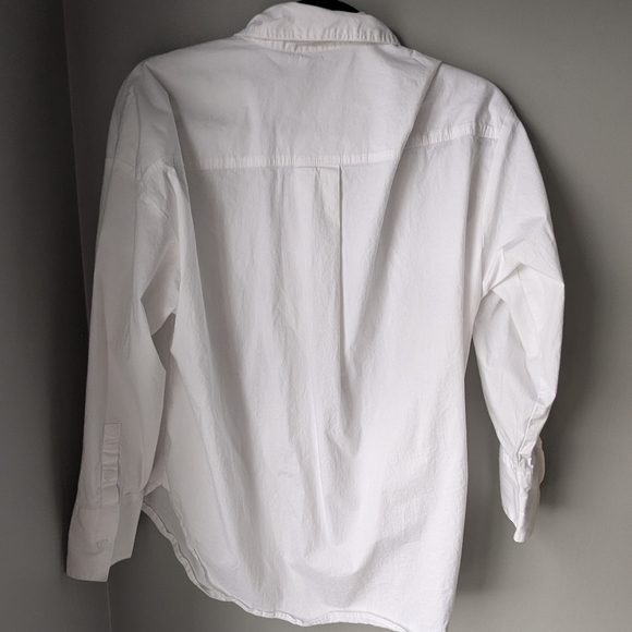 Dynamite White Button-up in Medium - Picture 3 of 4